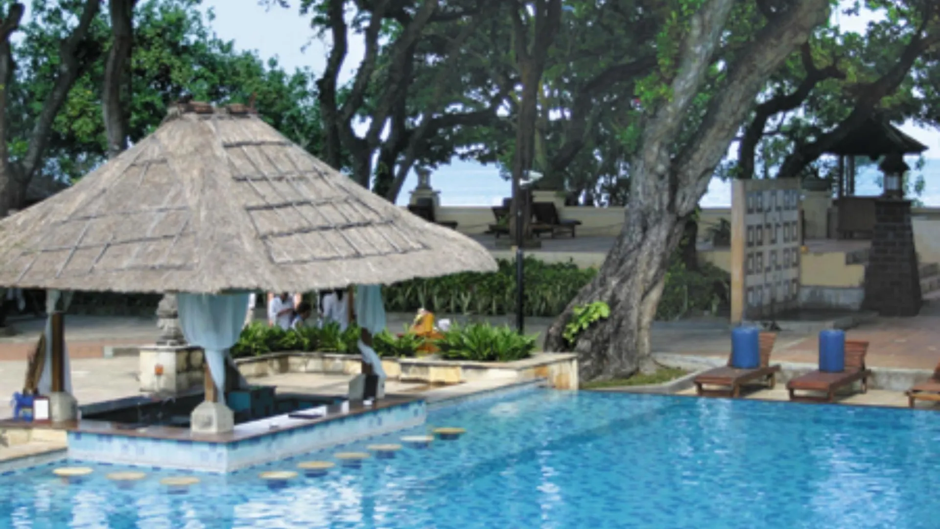 The Jayakarta Bali Beach Resort Legian 4*,  Indonezja